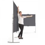 UniPin® 2 MC-V összehajtható Pinboard szúrható tábla - antracit filcszövet, 118.5 x 146 cm