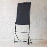 FlipChart Urban: fekete kartonos felület